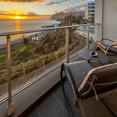 Southern Skies * Funchal (Madeira)